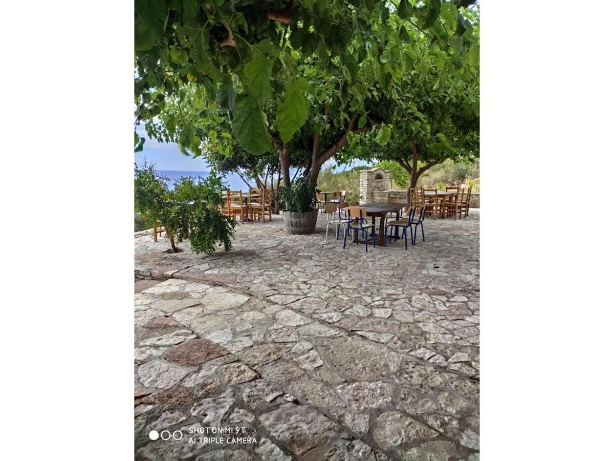 קסאמיל John'S Guesthouse מראה חיצוני תמונה