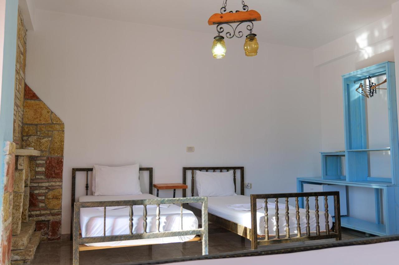 קסאמיל John'S Guesthouse מראה חיצוני תמונה
