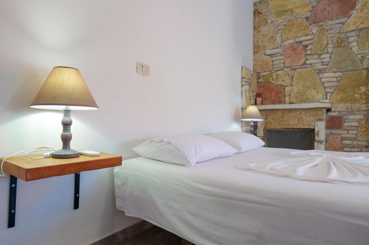 קסאמיל John'S Guesthouse מראה חיצוני תמונה