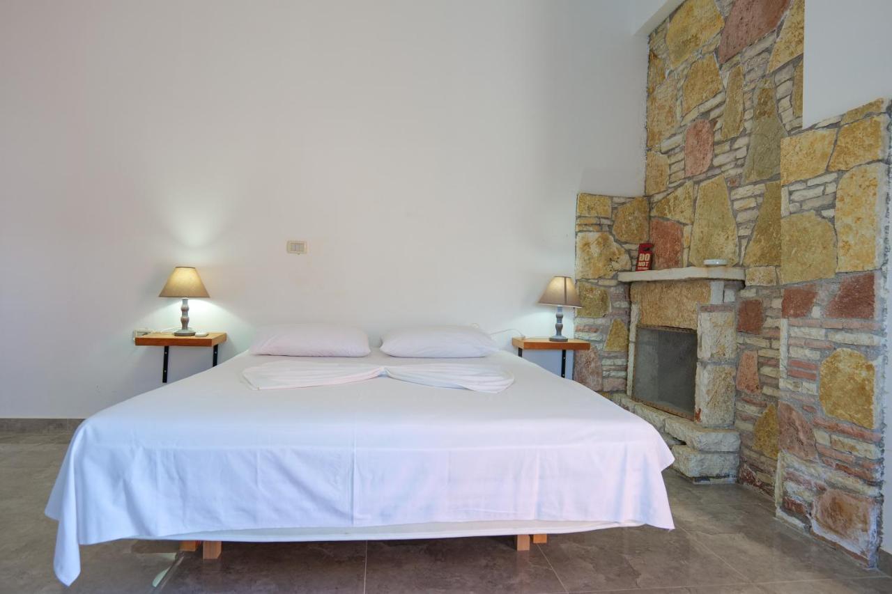 קסאמיל John'S Guesthouse מראה חיצוני תמונה